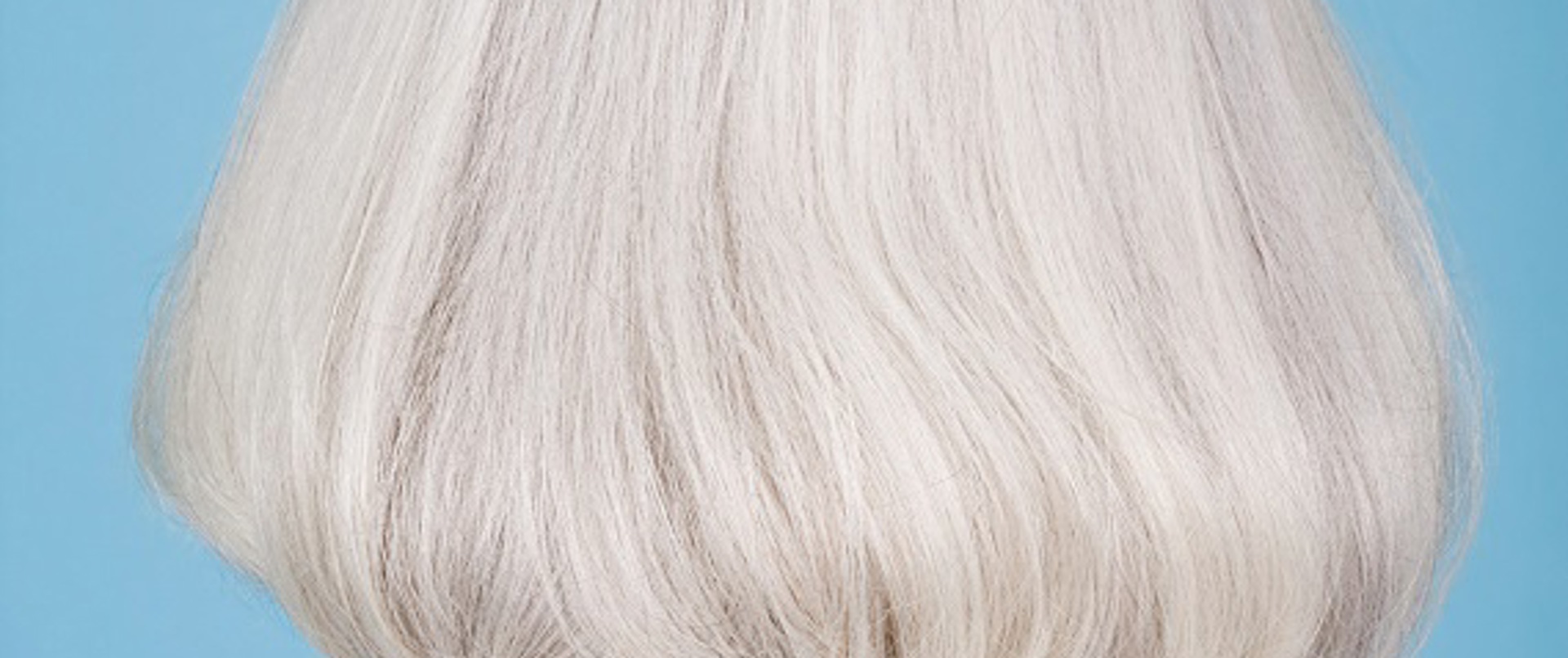 Beyaz saç için şampuan önerisi: Beyaz saçlar hangi şampuanı kullanmalı?